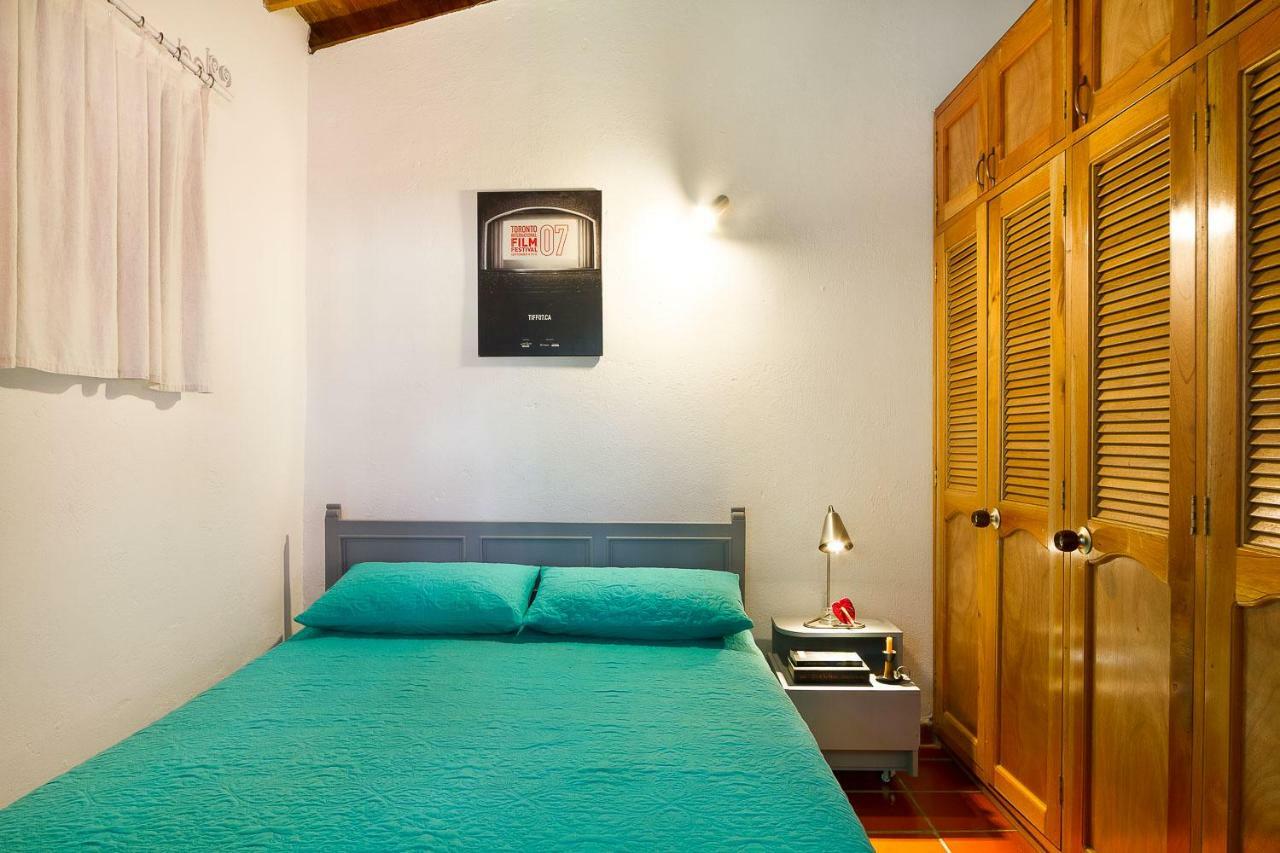 La Casa De Piedra Villa Guatapé Екстериор снимка