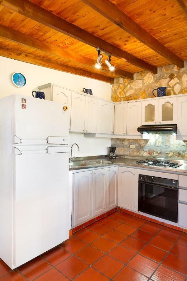 La Casa De Piedra Villa Guatapé Екстериор снимка